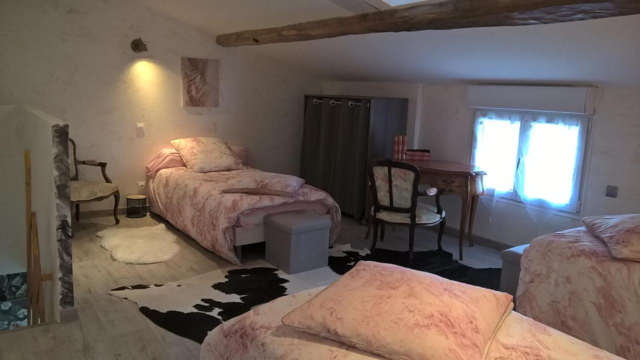 Bed and Breakfast La Cle Des Champs Chabeuil Exterior foto
