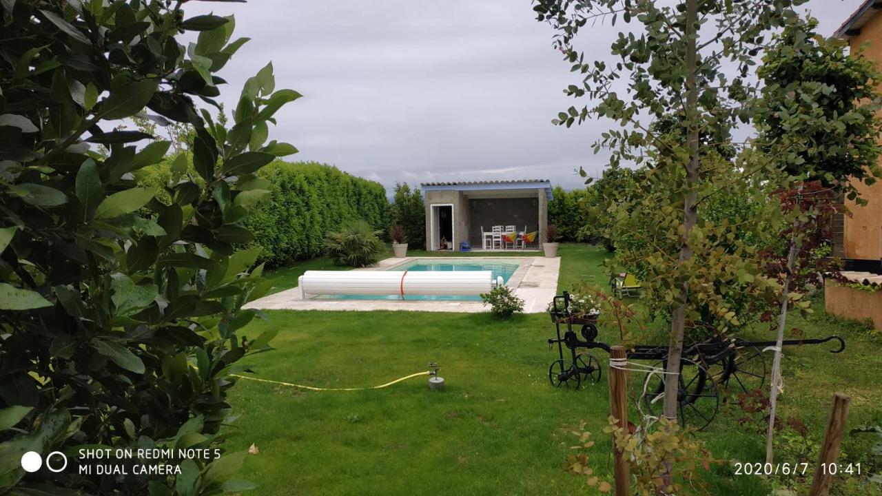 Bed and Breakfast La Cle Des Champs Chabeuil Exterior foto